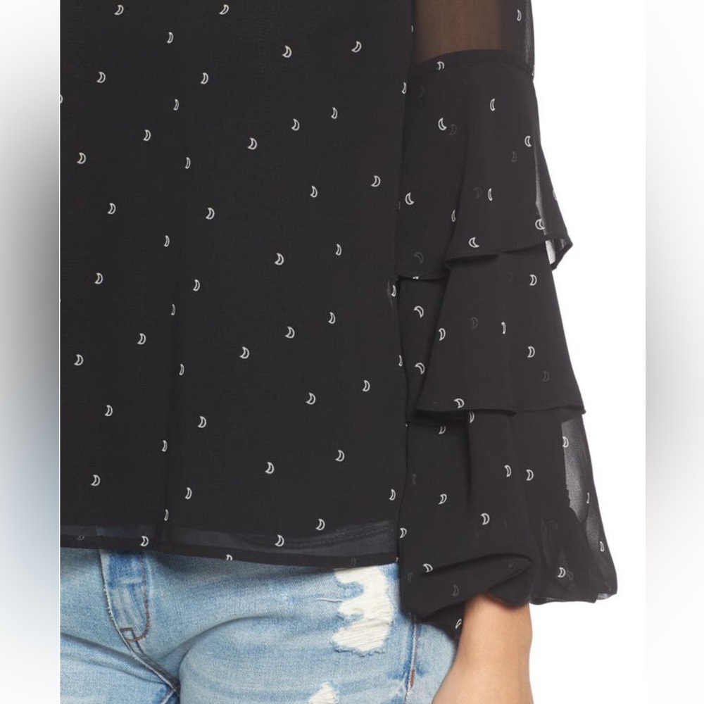 WAYF Ruffle Sleeve Top, size S - Picture 4 of 9